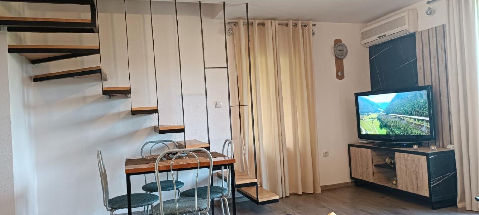 Pyramid Holiday House Visoko Dış mekan fotoğraf
